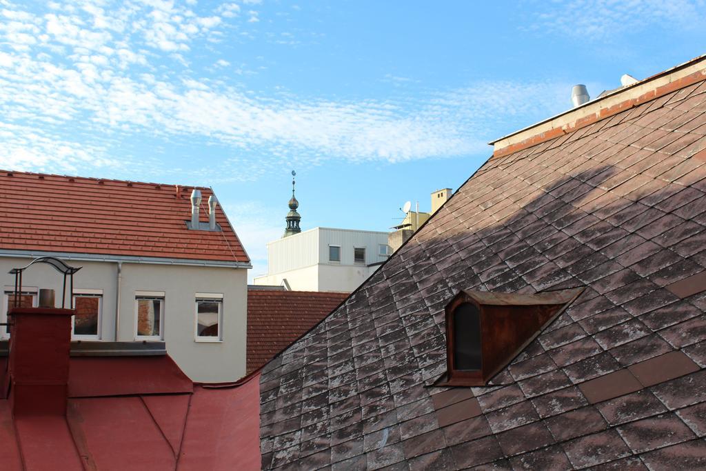 Cityhotel Am Domplatz Self-Checkin Klagenfurt am Woerthersee Luaran gambar